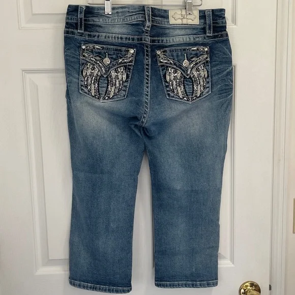 Miss Me Blue Embroidered Waistband Denim Jeans Size 30 - Picture 4 of 11